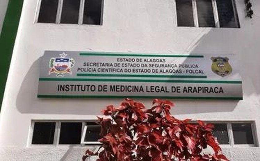 Criança morre após sofrer choque elétrico ao tentar conectar extensão em AL