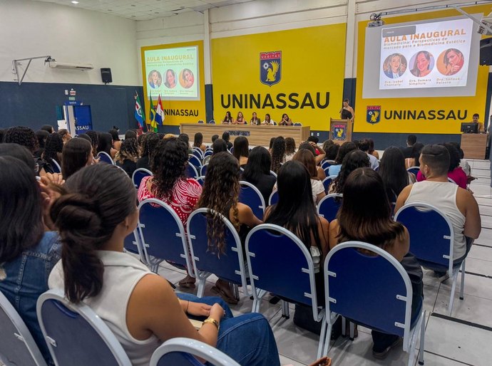 Evento motiva alunos de Biomedicina a empreenderem na área estética