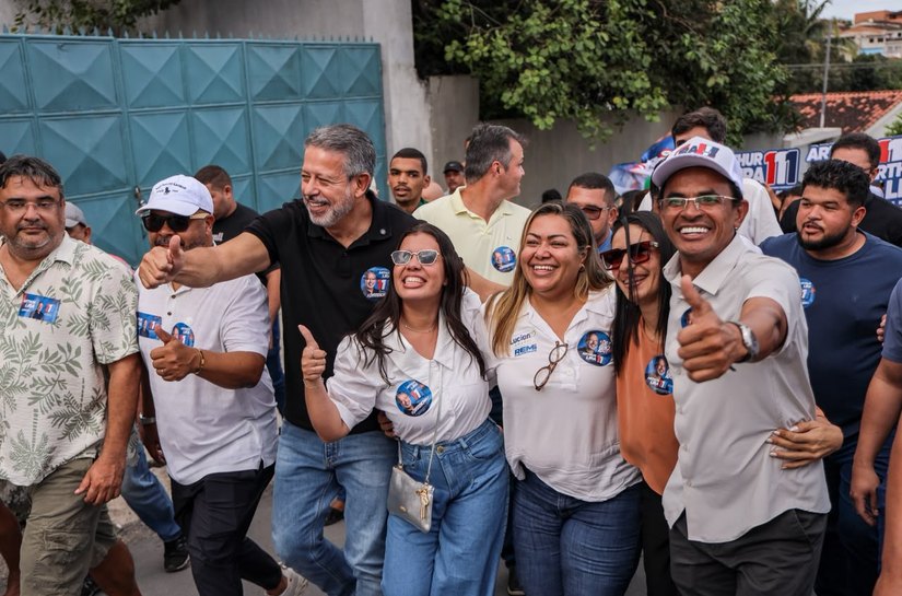Messias faz festa para Arthur Lira em caminhada marcante e projeta o favoritismo do candidato ao Senado na Grande Maceió