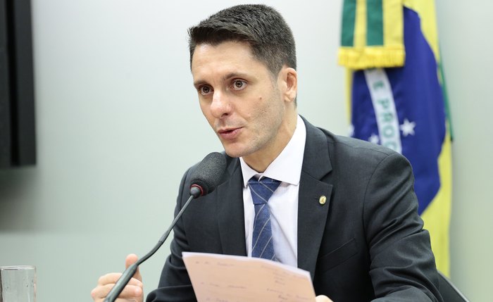 O relator, Alex Manente: muitas vezes as incorporadoras incluem cláusulas abusivas nos contratos de venda de imóveis  - Foto: Assessoria