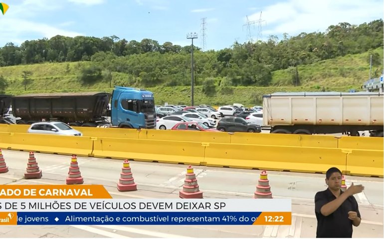 Mais de 5 milhões de veículos devem deixar São Paulo no Carnaval