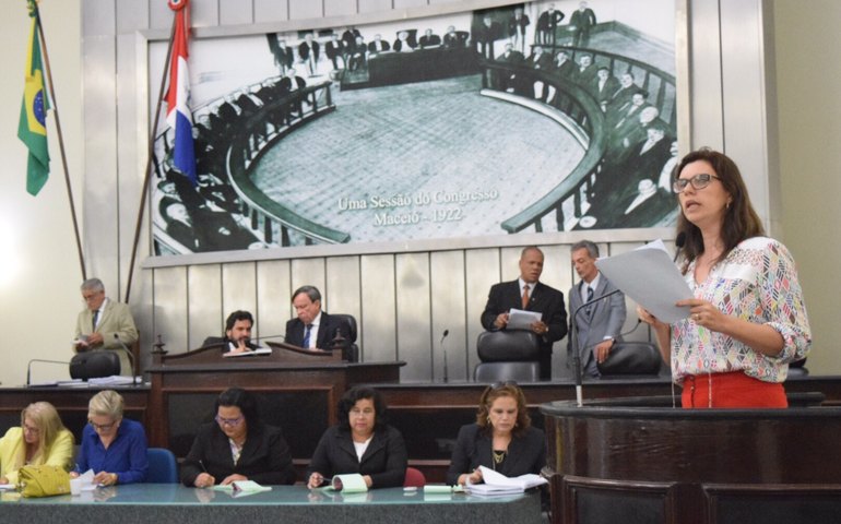 Deputados aprovam Rateio e Plano Estadual de Educação