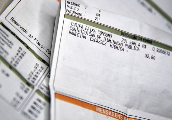 Aneel: tarifa de energia elétrica deve subir, em média, 5,6% em 2023