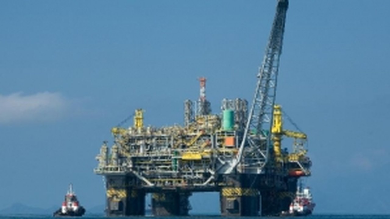 Petróleo deve ajudar na recuperação do país em 2014