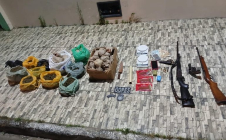 Polícia Militar apreende três armas e 6,5Kg de maconha em Olho D’Água Grande
