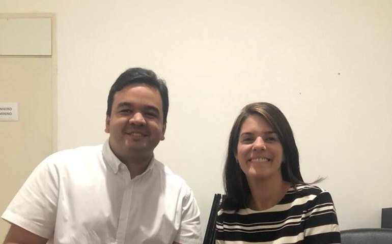 Advogado e professor se filia ao PSDB