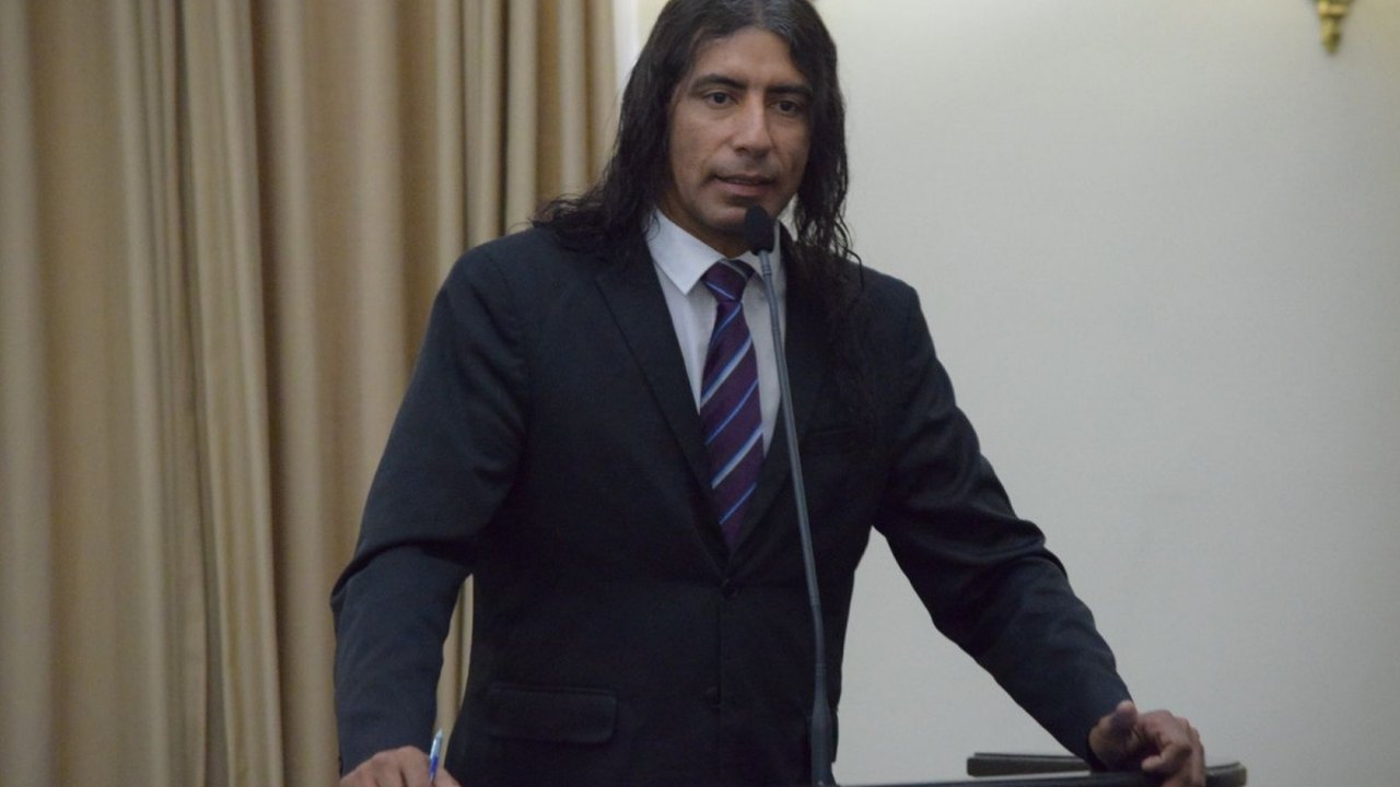 Lobão agradece apoio ao projeto de uso terapêutico do canabidiol