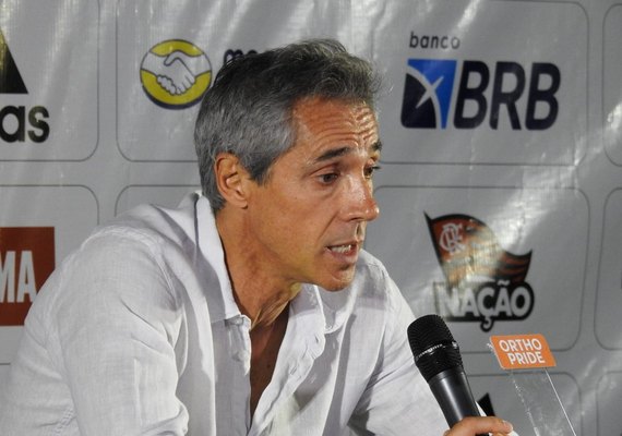 Paulo Sousa manda recado para JJ após derrota para Botafogo: 'fique em paz consigo'