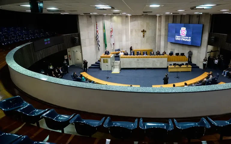 Câmara de SP aprova em 1ª votação troca de nome da Rua Peixoto Gomide