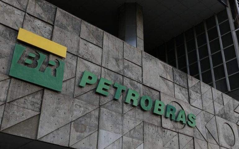 TCU retira de pauta análise de recurso da Petrobras em processo sobre a política de preços