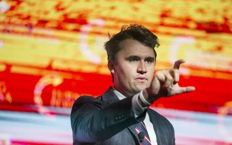Viúva de Charlie Kirk diz perdoar assassino do marido
