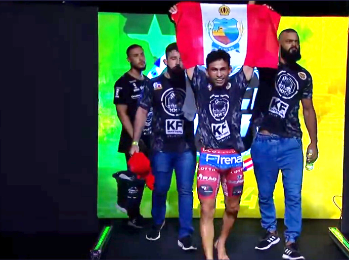 Lutador penedense de MMA vence luta no Jungle Fight com apoio da Secretaria de Esportes