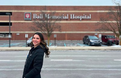 Antes mesmo do diploma, a construção de uma trajetória que ultrapassou fronteiras e inspira uma nova geração de médicos