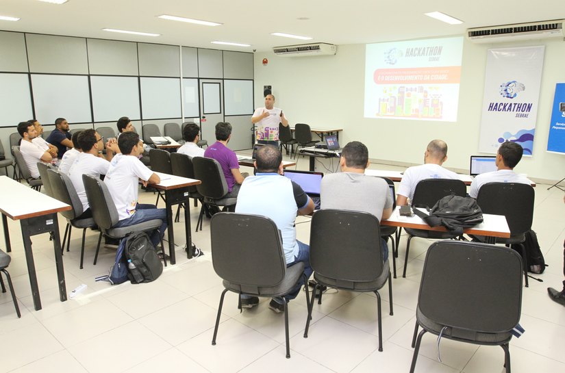 Hackaton estimula criação de soluções tecnológicas para problemas de Maceió