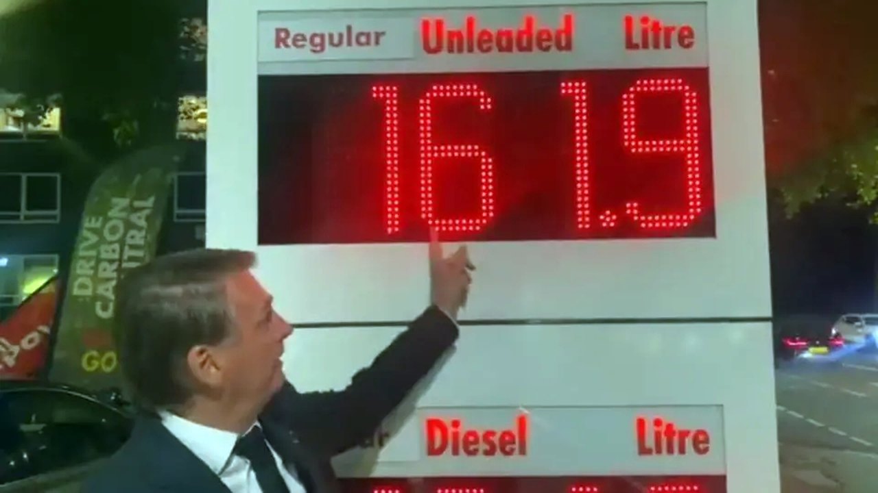 Em vídeo, Bolsonaro compara preço da gasolina brasileira à de Londres