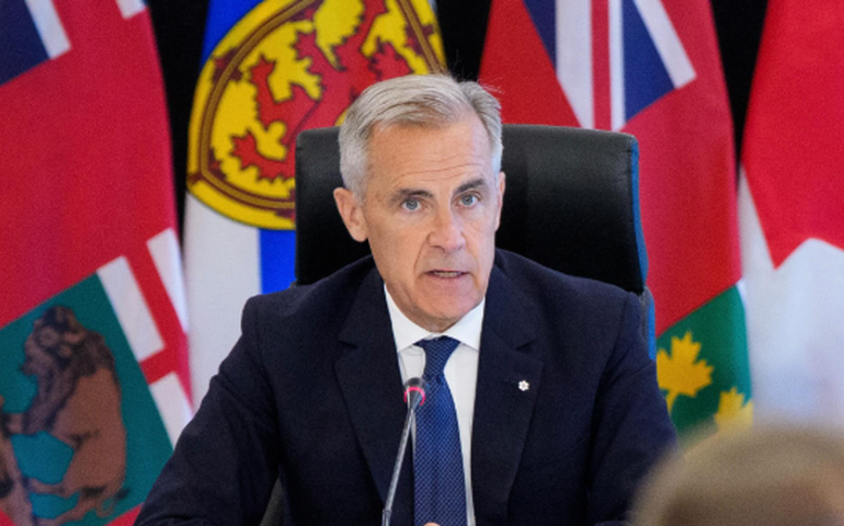Países de poder médio não devem disputar favores dos EUA, diz premiê do Canadá