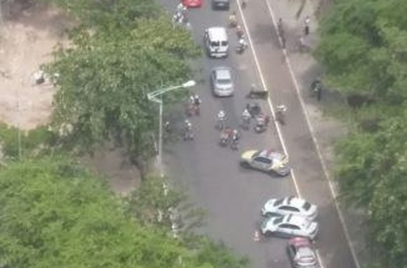 Operação integrada flagra veículos em situação de irregularidade