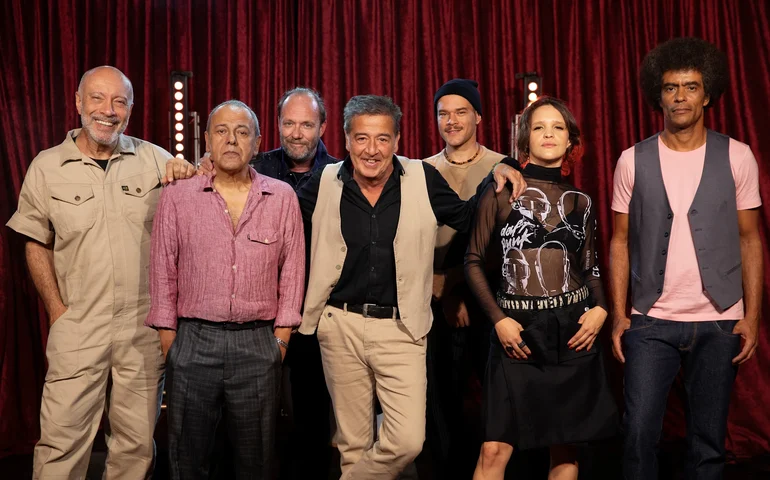 O IRA! está celebrando os 20 anos do seu meteórico álbum “Acústico MTV” com uma turnê especial