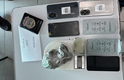 Policiais penais flagram drogas e aparelhos celulares com esposa de preso no sistema prisional