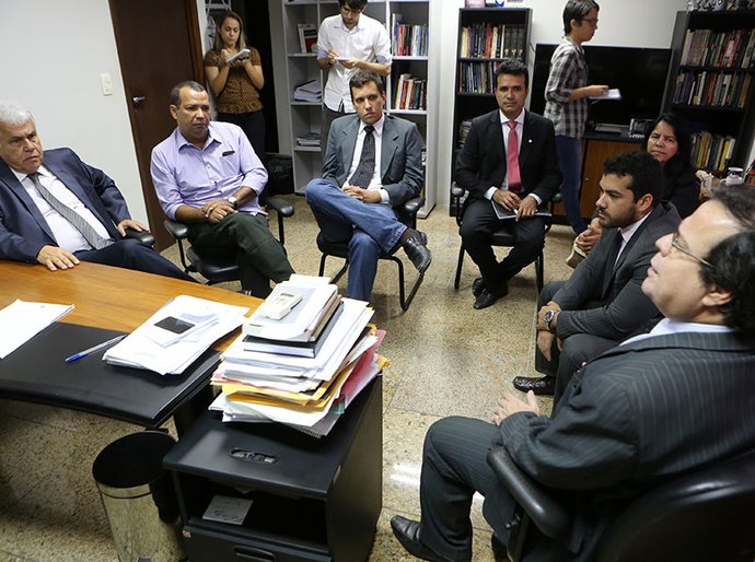 Acordo no TJ põe fim à greve dos servidores do PAM Salgadinho