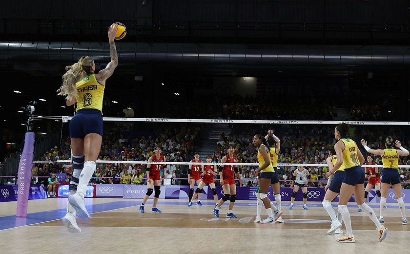 Brasil vence Japão por 3 a 0 no vôlei feminino