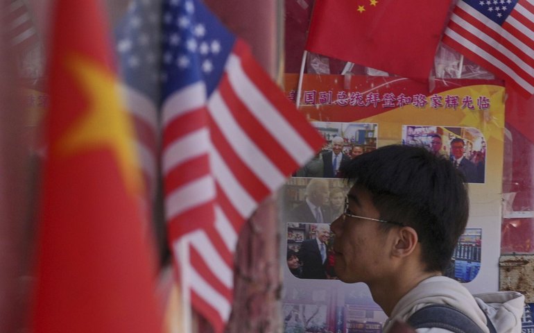 EUA e China fecham acordo para retomar trégua comercial e liberar exportações estratégicas