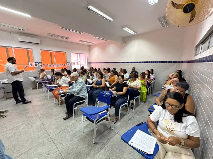 Docentes da Semed Penedo participam da primeira etapa do PSS 2026