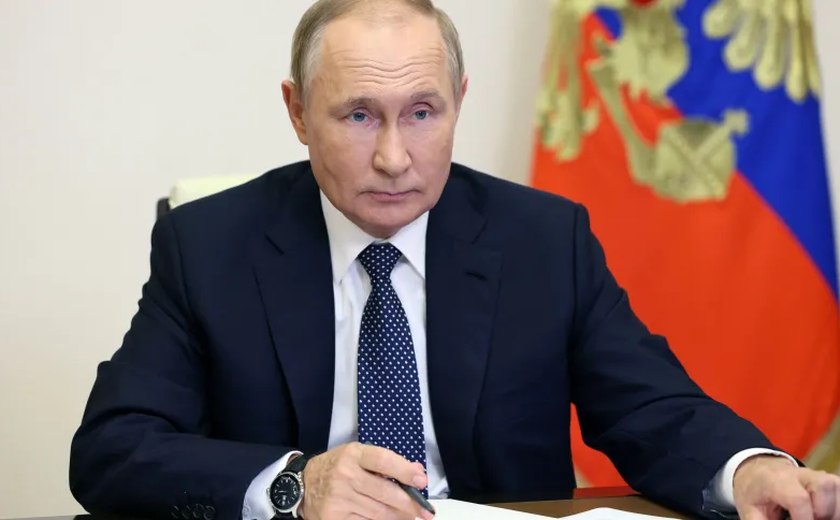 Putin assina lei para recrutar cidadãos russos condenados por crimes graves