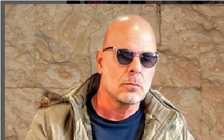 Bruce Willis perdeu a 'alegria de viver' após diagnóstico de demência, diz amigo do ator