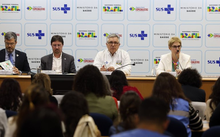 Agora Tem Especialistas lança edital nesta sexta com 1.778 vagas