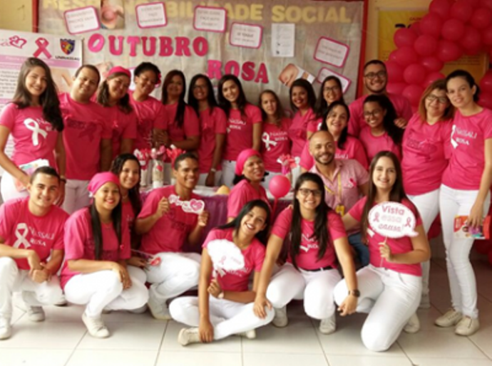 Oficinas orientam sobre prevenção do câncer de mama na Uninassau Maceió