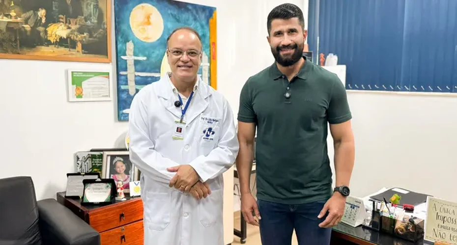 Deputado Fabio Costa entrega equipamentos ao Hospital Universitário e reforça atendimento especializado em Alagoas