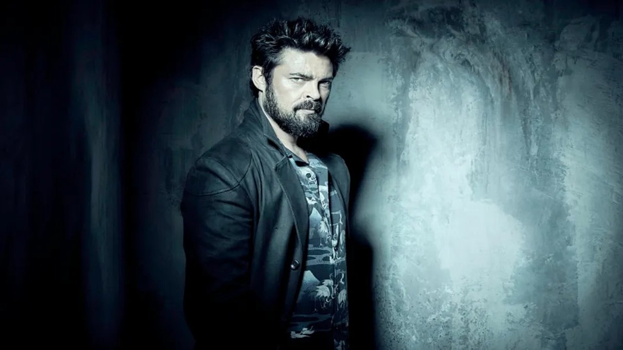 Karl Urban posta foto anunciando o início da quarta temporada de ‘The Boys’