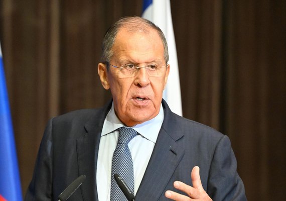 Lavrov diz que a Europa quer preservar o 'regime nazista' em pelo menos parte da Ucrânia