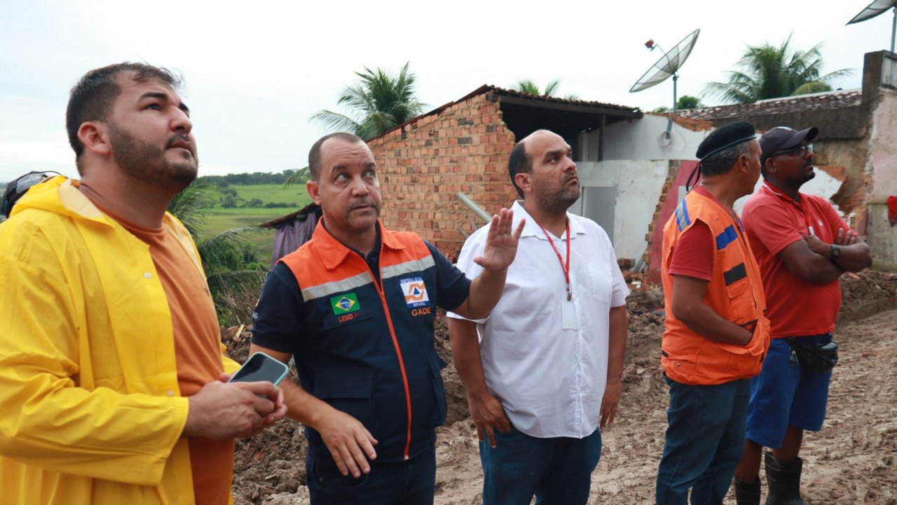 Governo Federal envia membros da Defesa Civil Nacional para Penedo