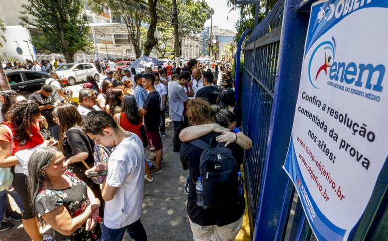 Sites falsos do Enem: PF faz operação contra fraudes que envolveram R$ 3 milhões