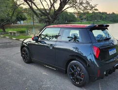 MINI John Cooper Works reforça posicionamento esportivo no Brasil - Sérgio Dias (21).jpeg 