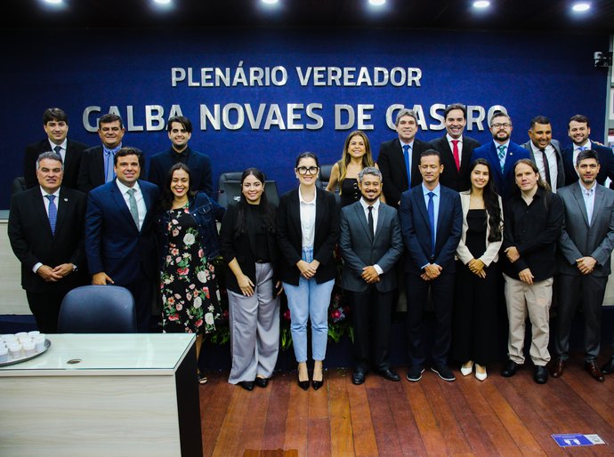 Vereadores dão boas-vindas a novos servidores concursados durante sessão da Câmara