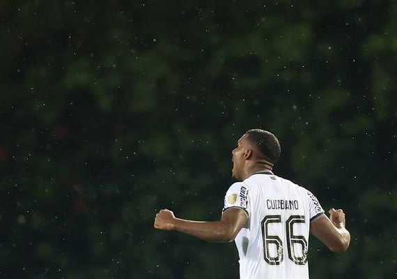 Libertadores: Botafogo joga mal, mas arranca vitória sobre o Carabobo