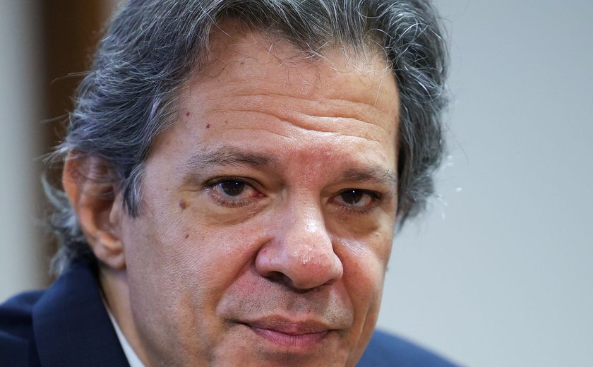 Haddad afirma que Lula vetará jabutis que encarecerão conta de luz