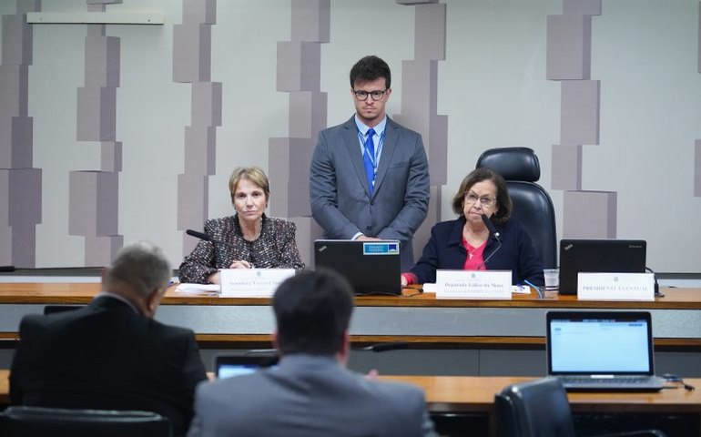 Comissão mista da MP que prorroga leis sobre licitações realiza primeira audiência nesta terça