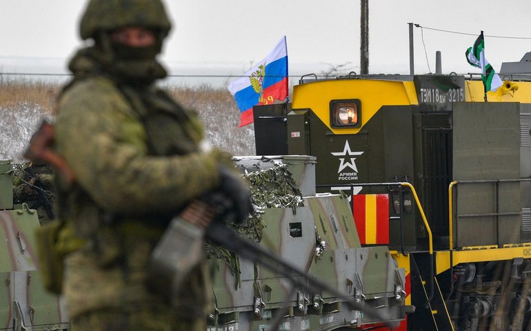 EUA não têm domínio militar global diante do avanço de China e Rússia, aponta jornal