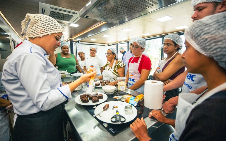 Escola do Turismo oferece mais de 100 vagas em cursos de gastronomia