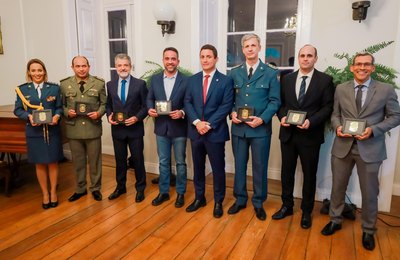 Governador homenageia membros da Segurança Pública por redução da violência em Alagoas