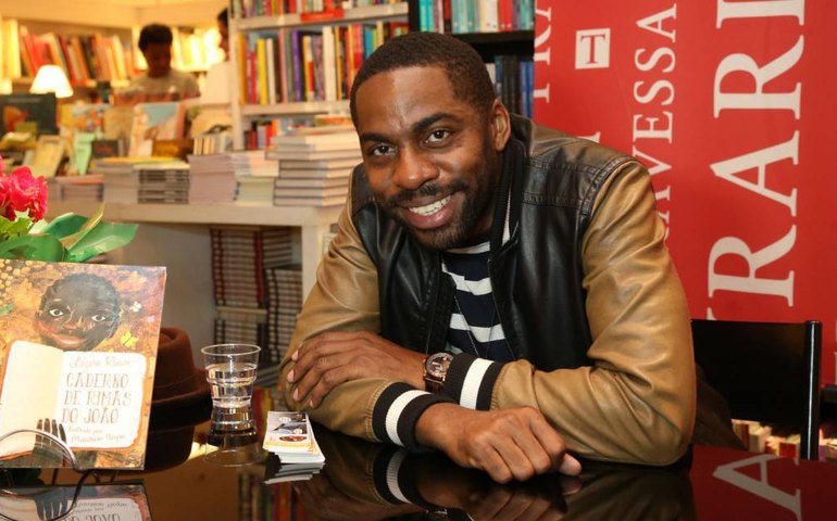 Lázaro Ramos se firma como autor infantil com lançamento de dois livros