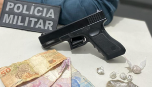 Suspeito é preso com simulacro de arma de fogo e entorpecentes na Cinelândia