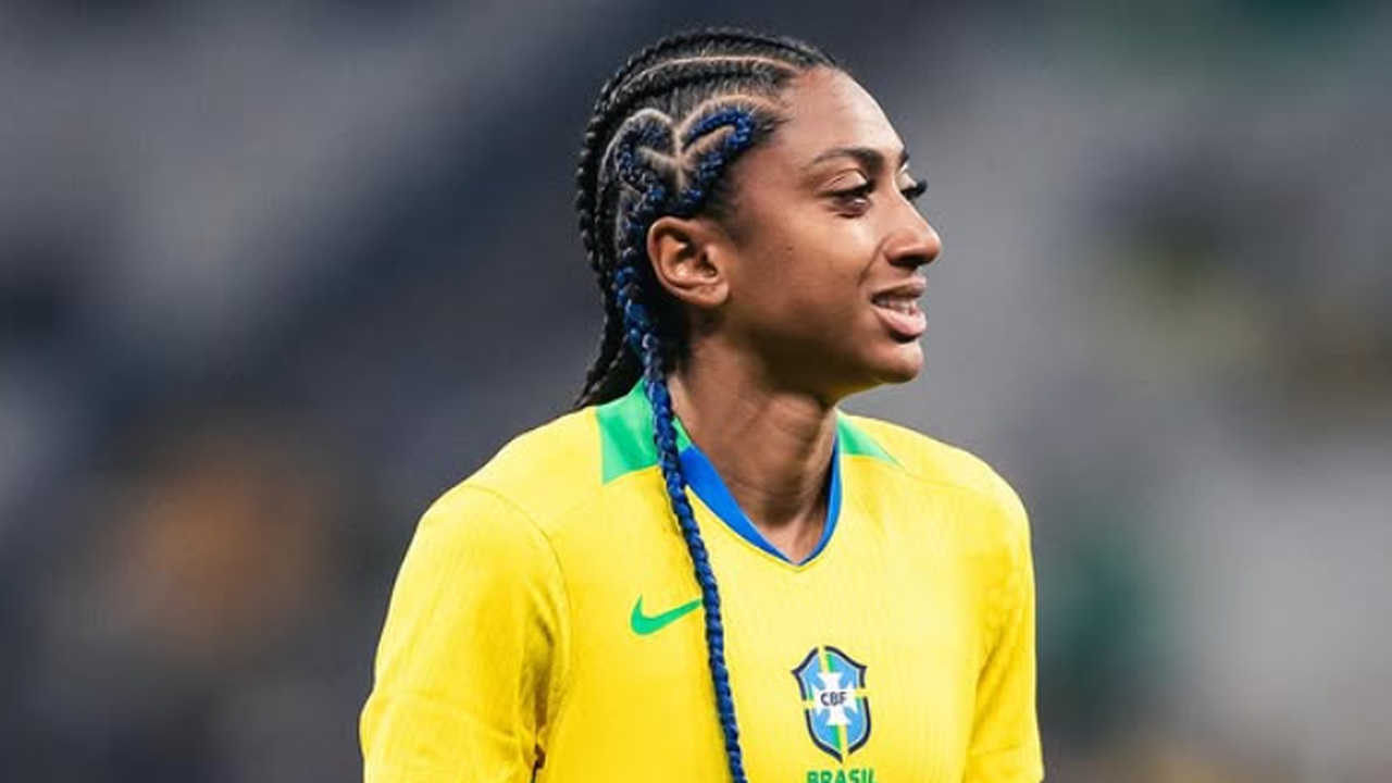 Kerolin se torna a jogadora mais cara da história com ida para o Barcelona; saiba valores