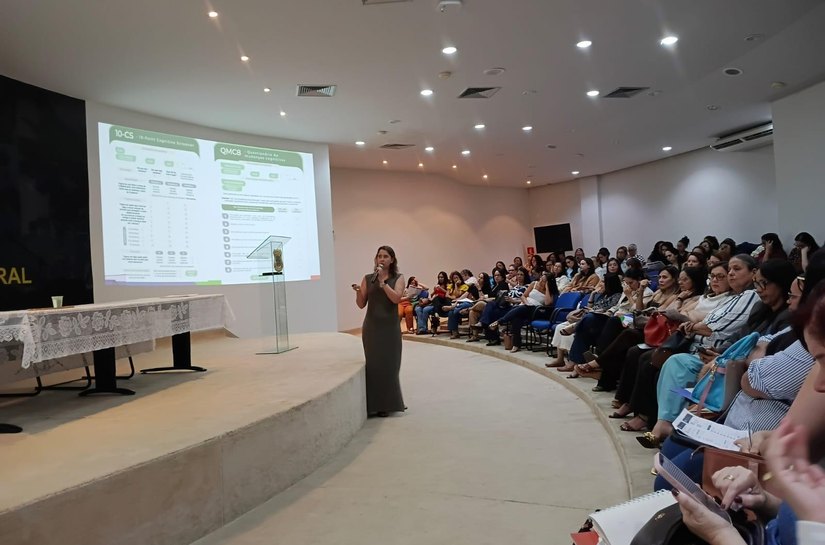 Saúde promove oficina sobre acompanhamento da pessoa idosa com demência