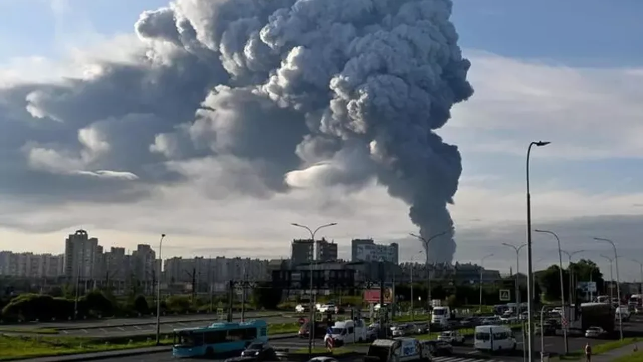 Ataques deixam mortos na Ucrânia e na Rússia em nova escalada do conflito
