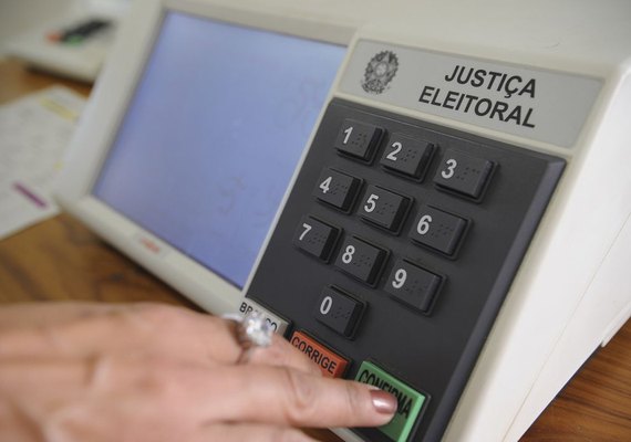 Saiba para quem o voto é obrigatório e facultativo